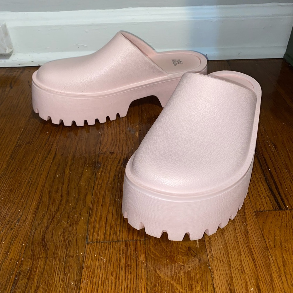 Wild Fable Platform Clogs